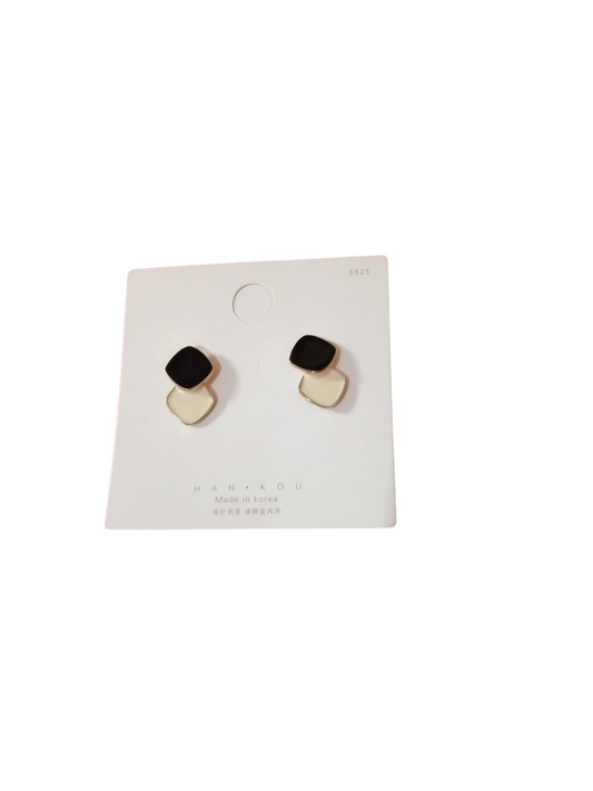 Boucle d'oreille 6